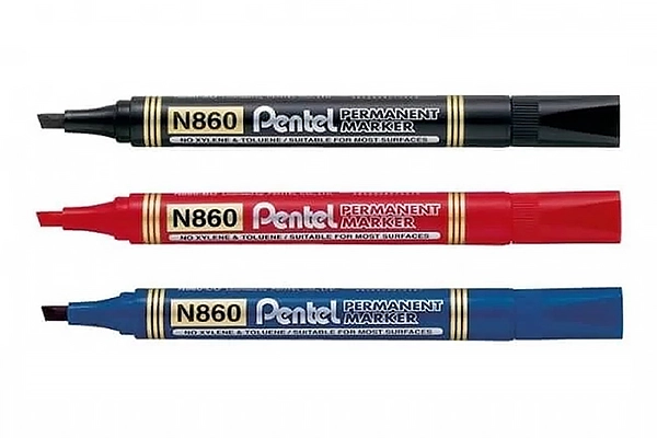 Pentel N860 Chisel Tip Permanent Marker